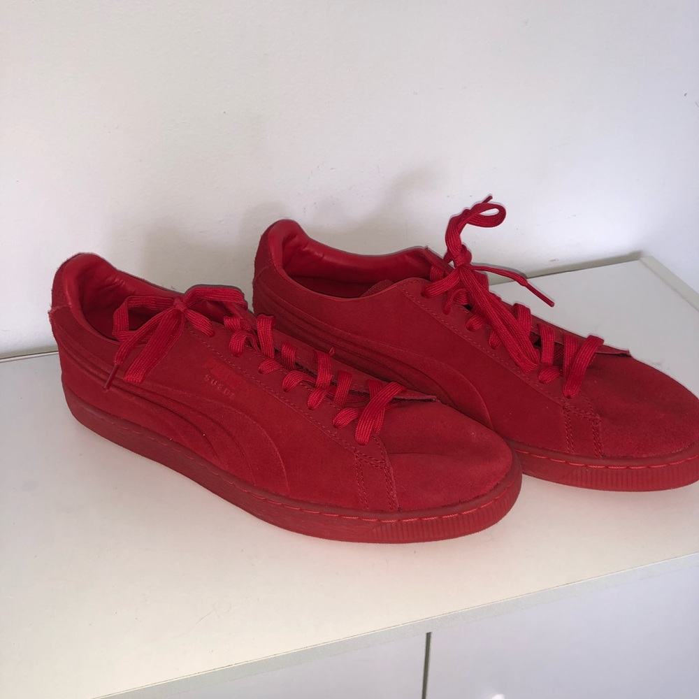 Red Puma Sneakers